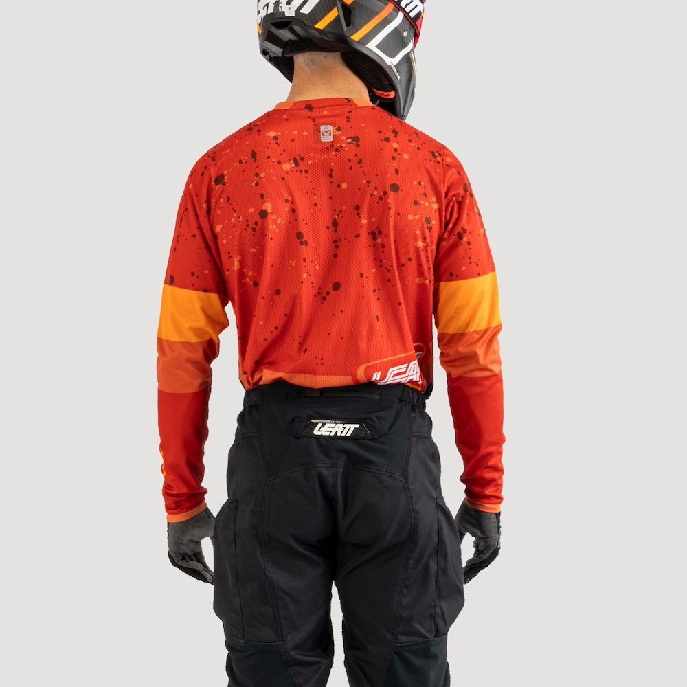 Camiseta Leatt Moto 4.5 Enduro Burn 25 - Imagen 4