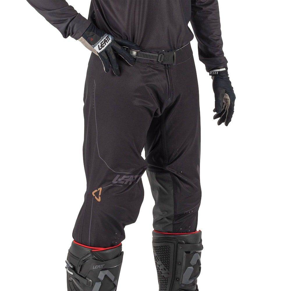 Pantalón Leatt Moto 5.5 I.K.S V26 Negro - Imagen 5